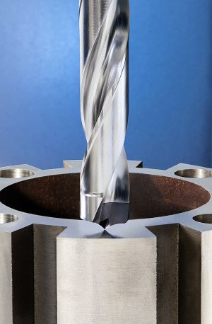 ISCAR_160316_ISCAR_PI_CHAM IQ DRILL_Bohren_Bild 1