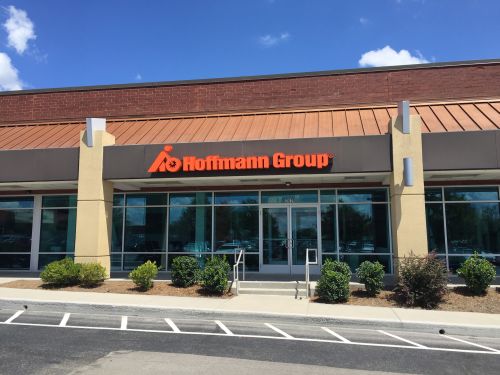 Gebäude-der-Hoffmann-Group-in-den-USA-Knoxville-IMG-6103